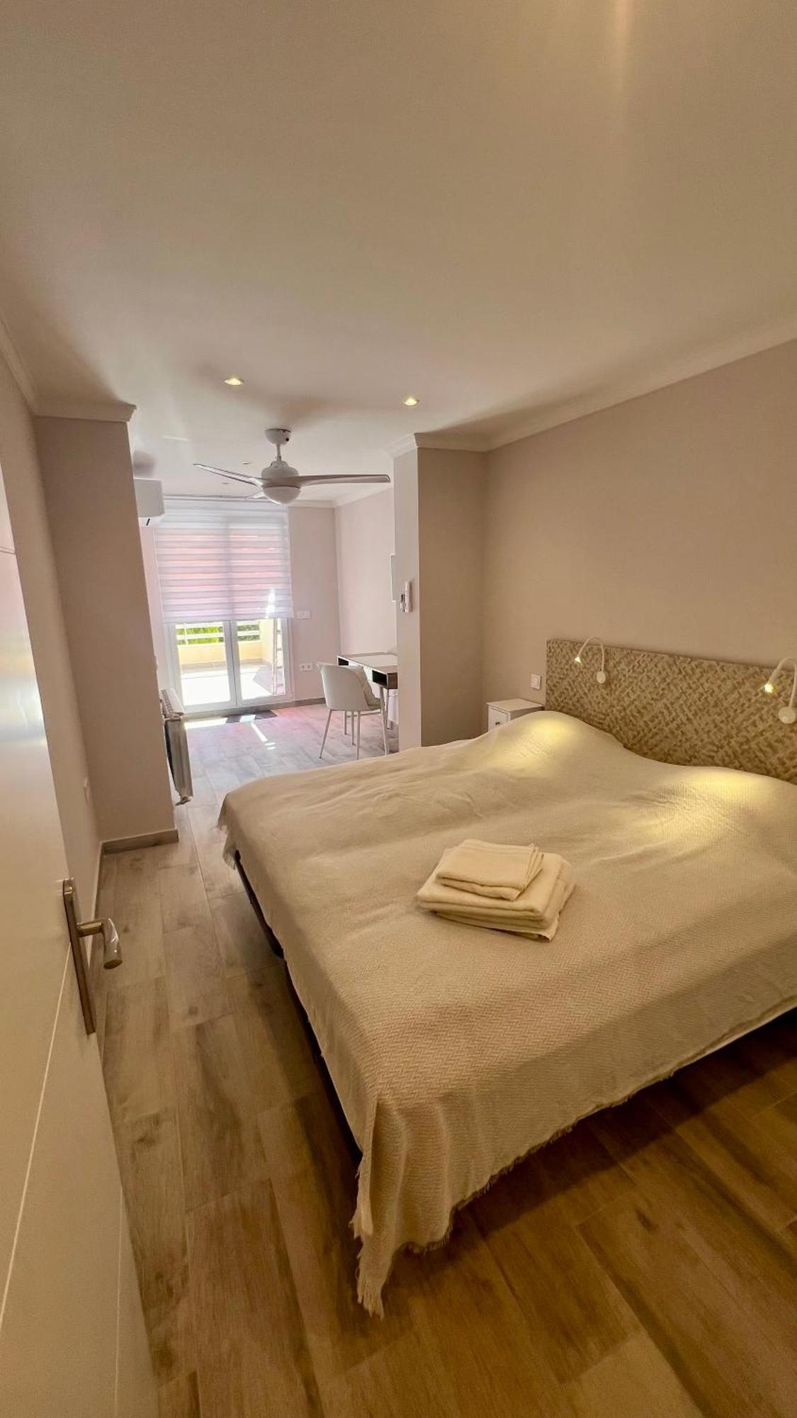 Apartamento Al Parque Marbella, Cerca De Mar Y Centro De Marbella Ngoại thất bức ảnh
